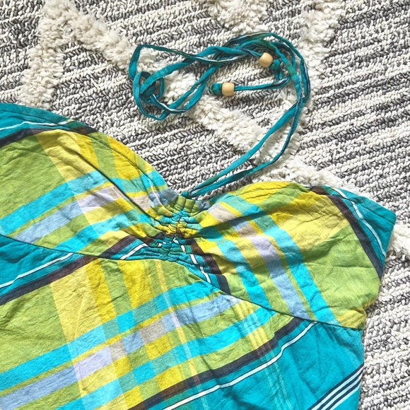 (❤️2/$20) Bright summer halter dress - Picture 2 of 2